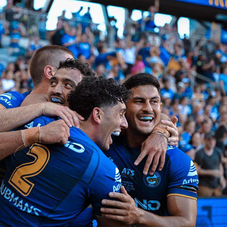 Eels down Dogs in stellar season-opener