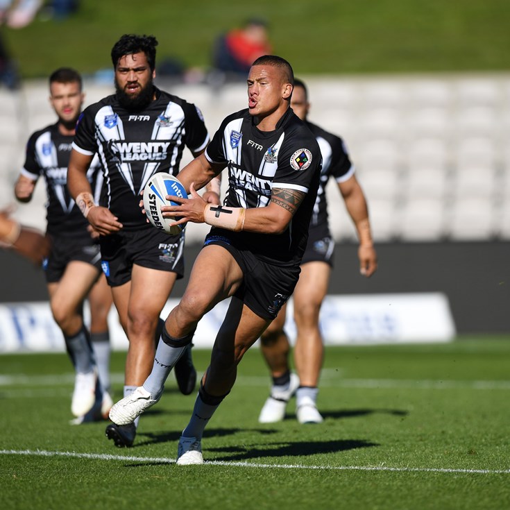 Jets hold off courageous Magpies