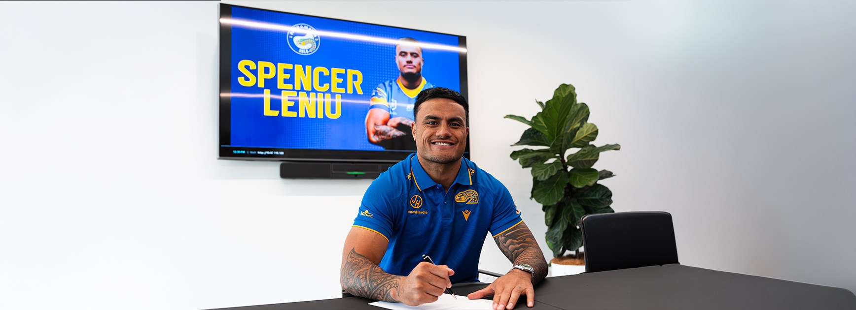 Spencer Leniu joins the Eels