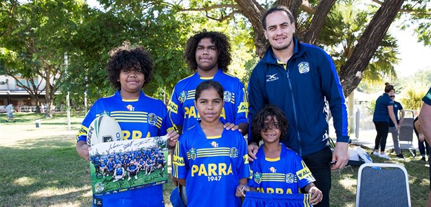 GALLERY | Eels Waterfront Signing Session