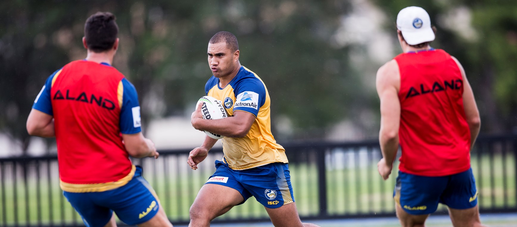 Eels end week with opposed session