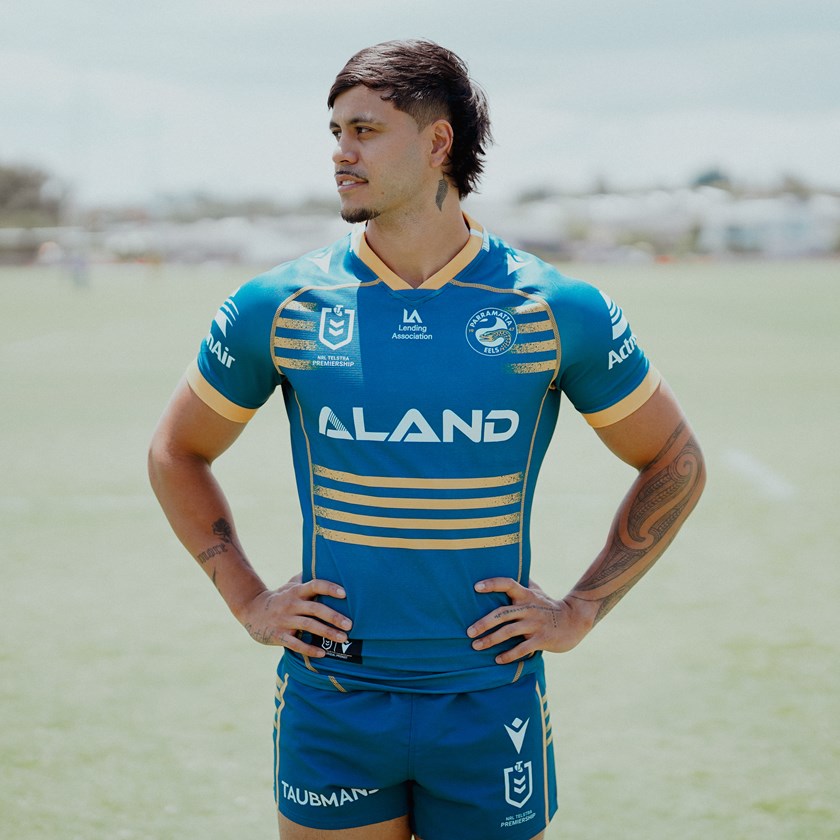 The Eels' 2023 home jersey.